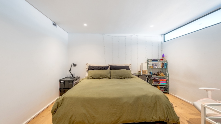 1 Bedroom Property for Sale in Woodstock Western Cape